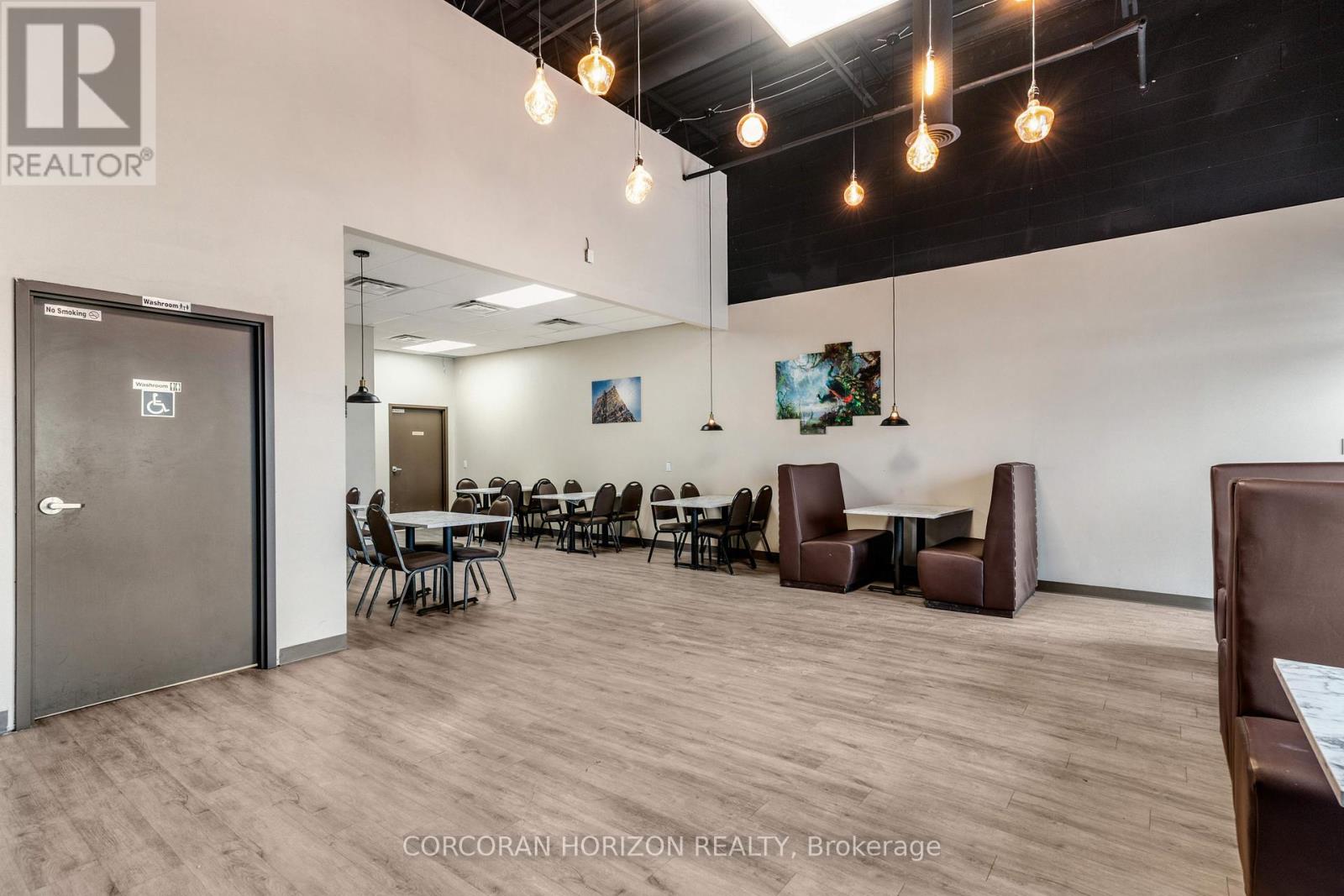 7 - 485 Silvercreek Parkway N, Guelph, Ontario  N1H 7K5 - Photo 3 - X12749148