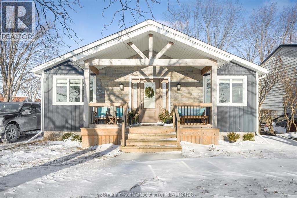 MLS# 26002141: 18699 Erie Shore DRIVE, Blenheim, Canada