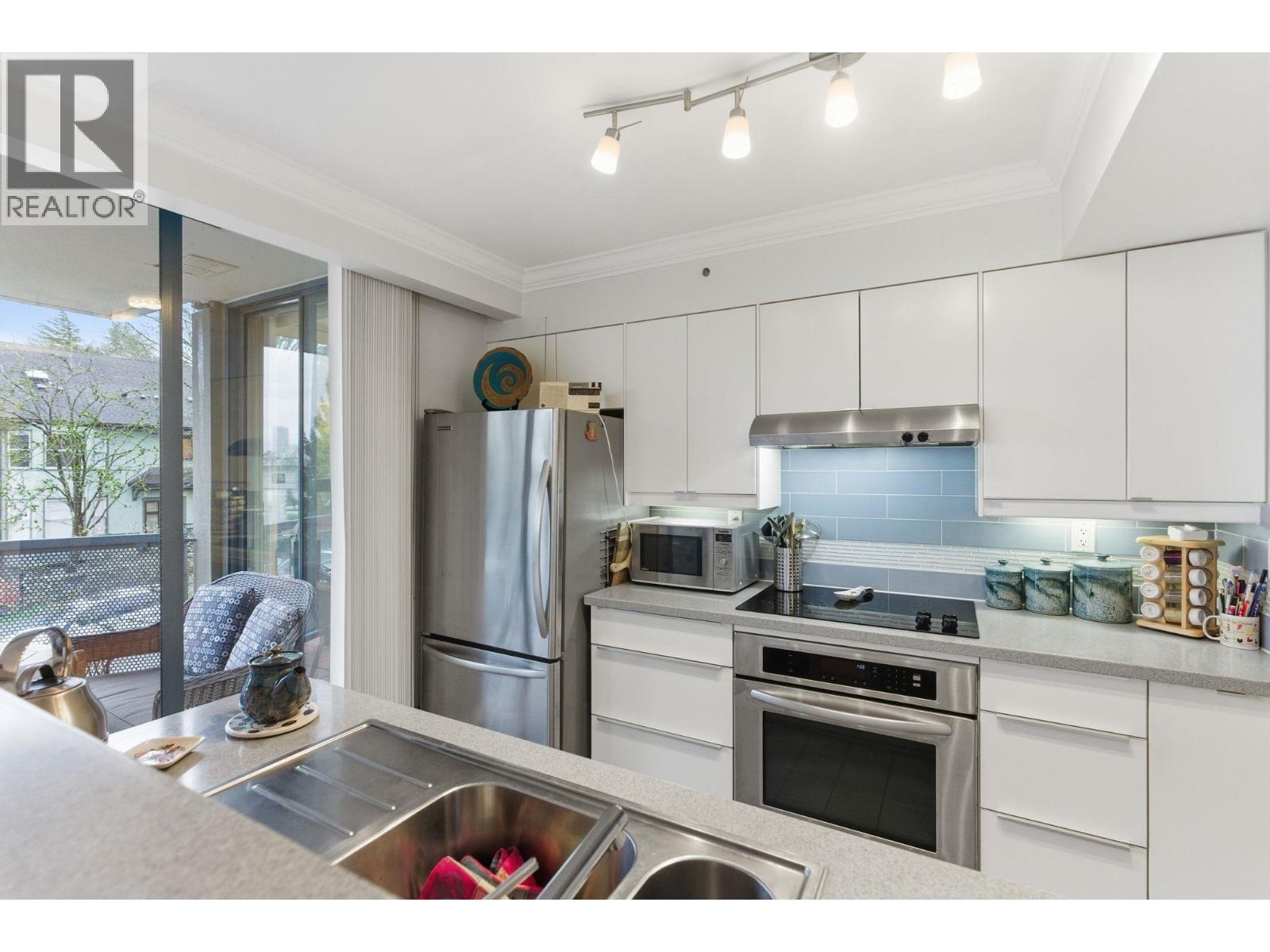 203 2405 W 2nd Avenue, Vancouver, British Columbia  V6K 1J5 - Photo 5 - R3078882