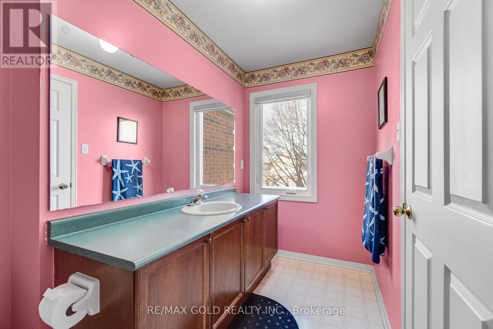 5 Furrows End, Brampton (Heart Lake West), Ontario  L6Z 4S5 - Photo 25 - W12749150