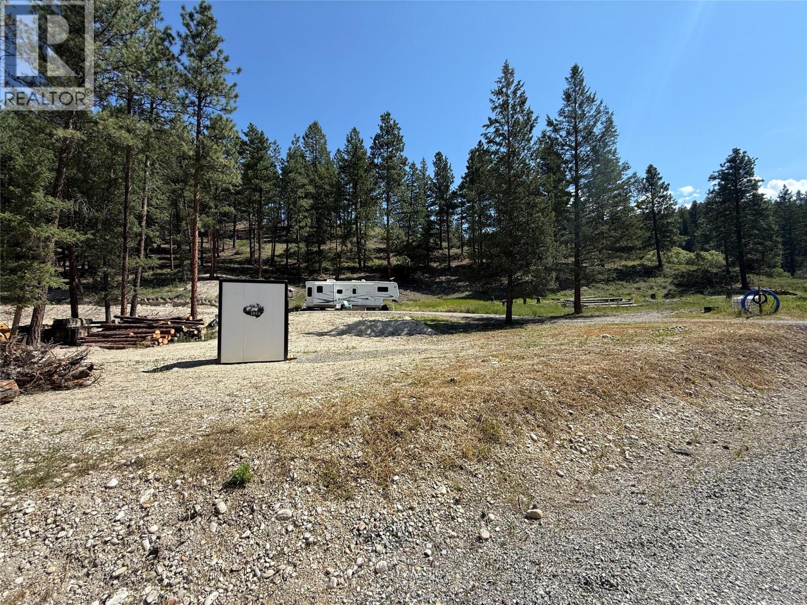 4925 Buck Crescent, Wasa, British Columbia  V0B 2K0 - Photo 1 - 10374447