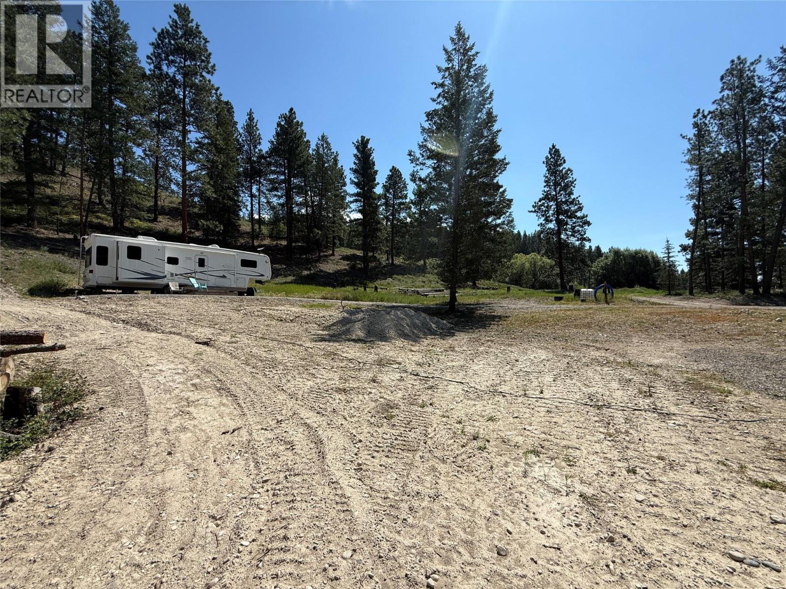 4925 Buck Crescent, Wasa, British Columbia  V0B 2K0 - Photo 10 - 10374447