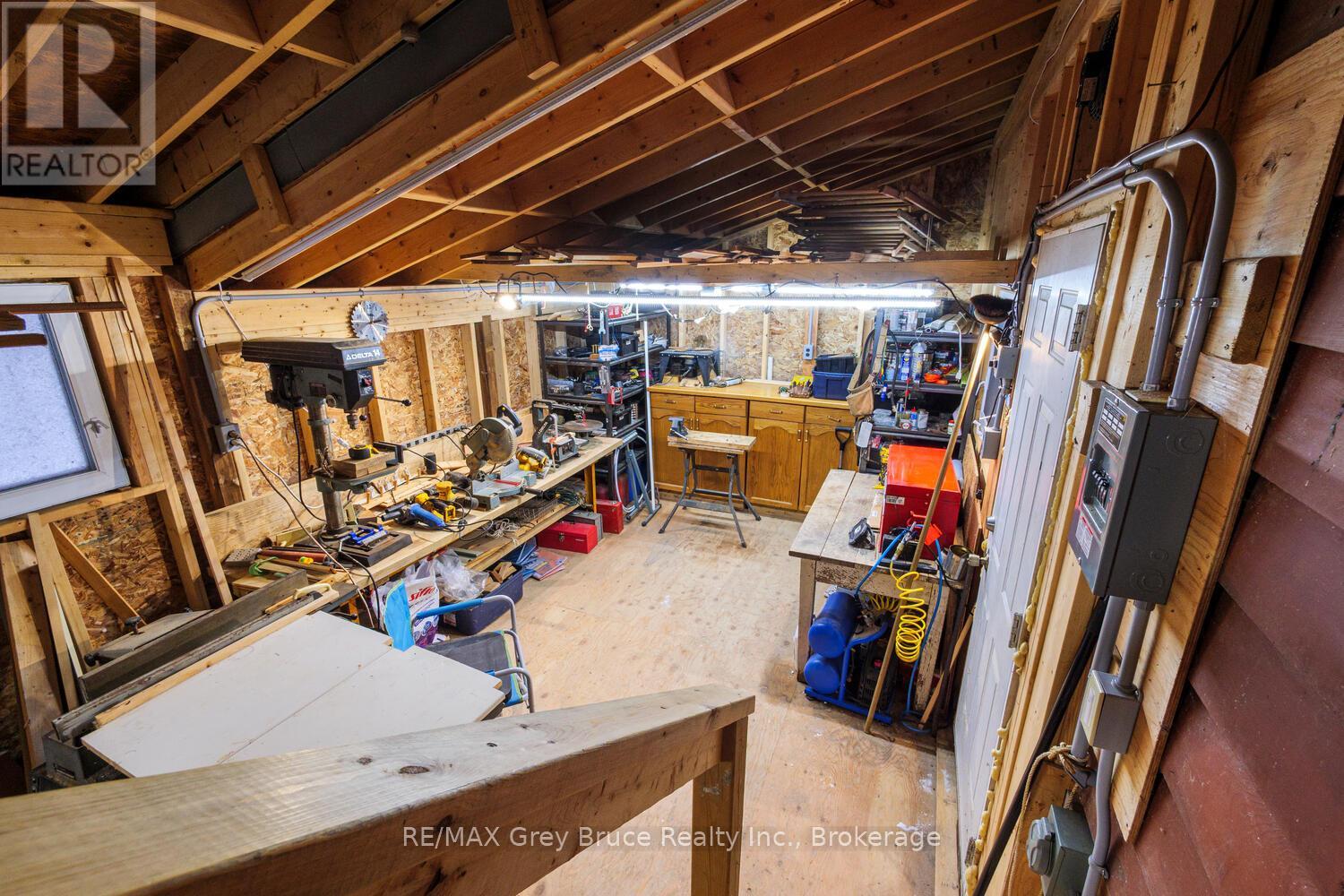 496 Berford Lake Road, South Bruce Peninsula, Ontario  N0H 2T0 - Photo 27 - X12749218