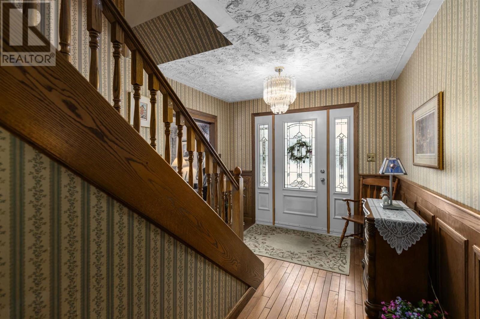 1391 Great Northern Rd, Sault Ste. Marie, Ontario  P6B 0C1 - Photo 5 - SM253405