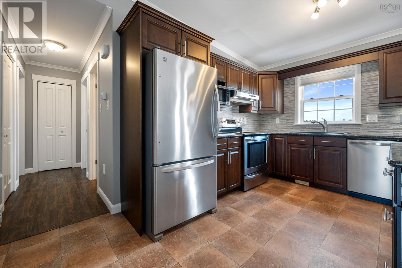 946 Lake Egmont Road, Lake Egmont, Nova Scotia  B0N 1Y0 - Photo 7 - 202601902