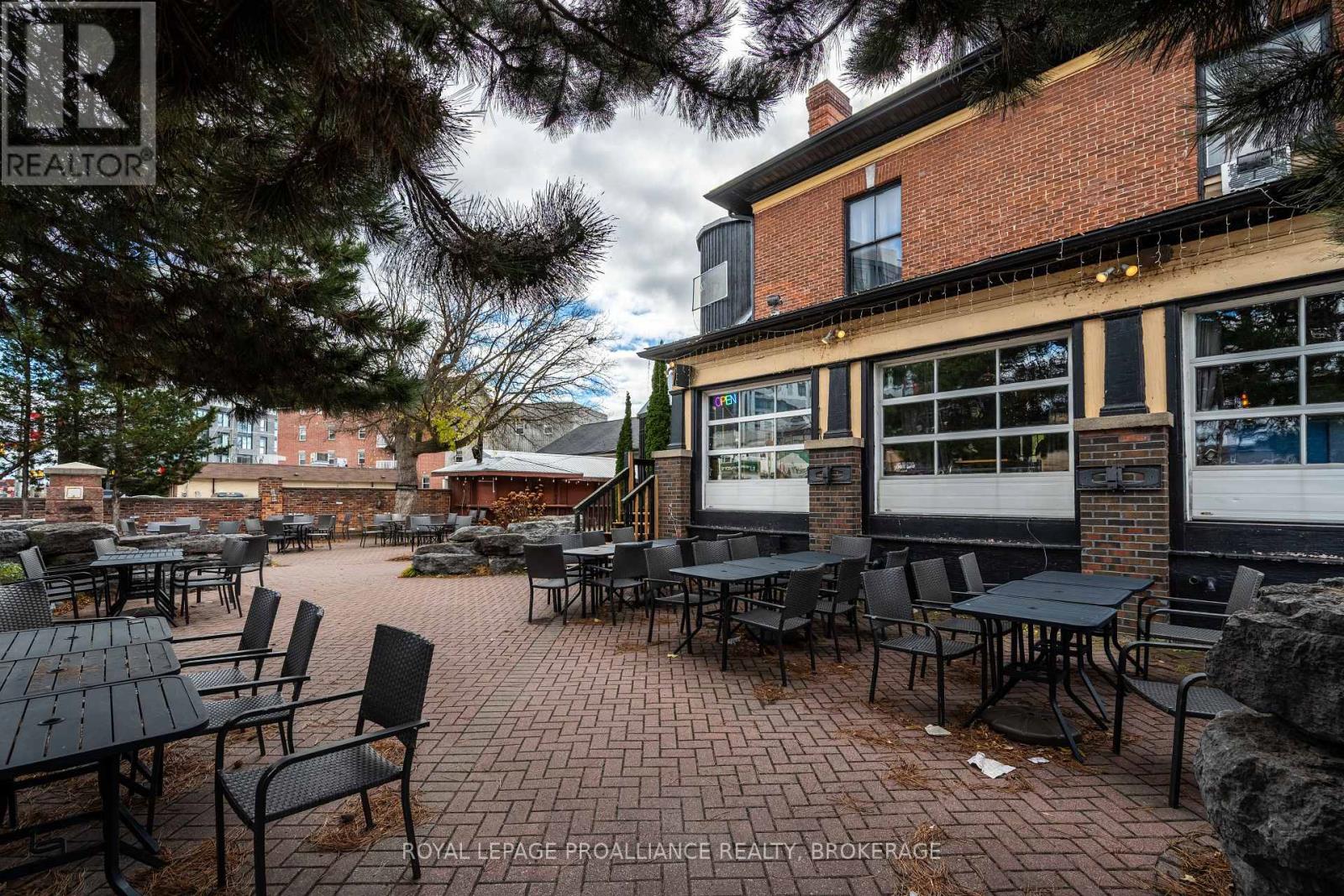 506 Princess Street, Kingston, Ontario  K7L 1C5 - Photo 5 - X12749176