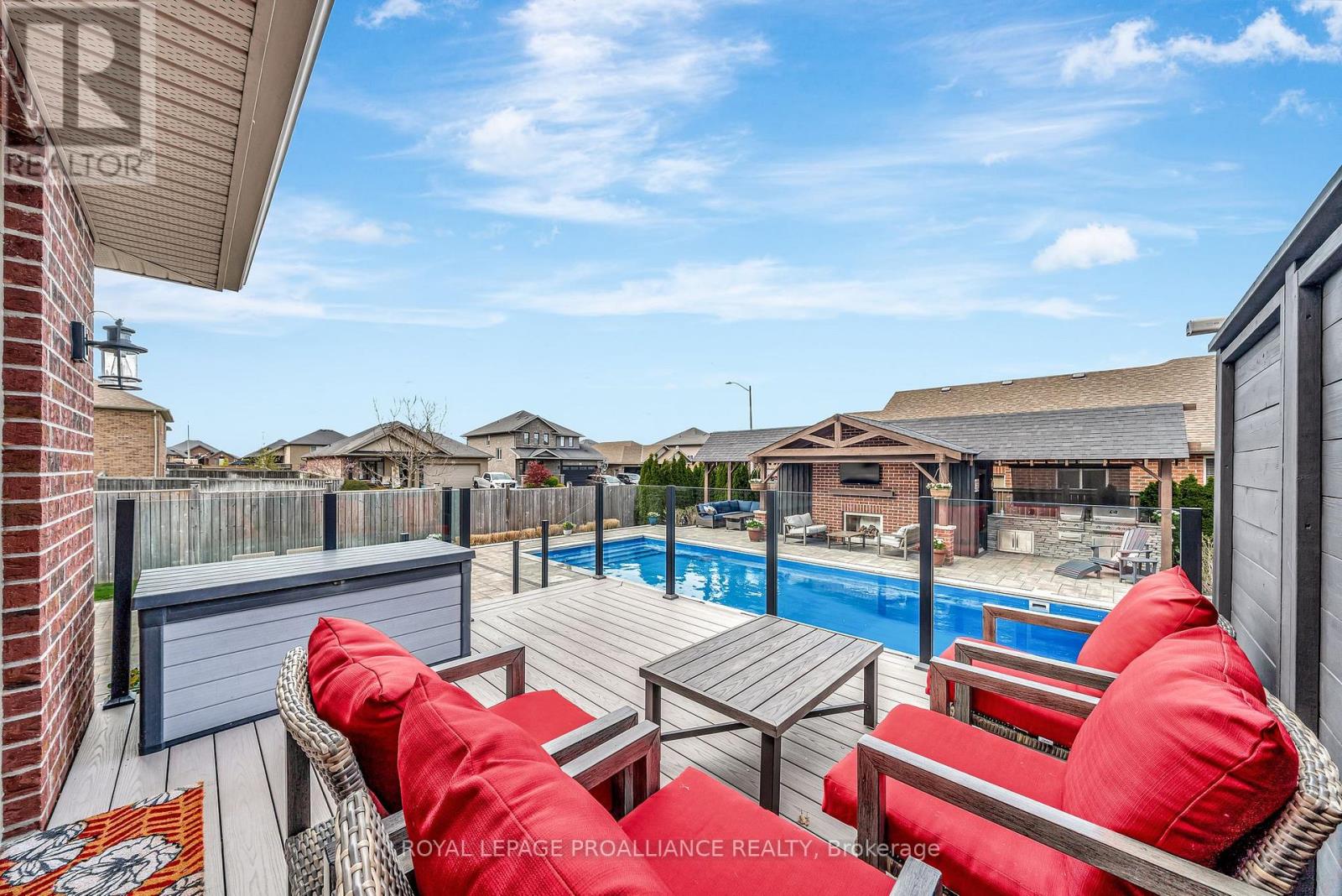 19 Scenic Drive, Belleville, Ontario  K8N 0C2 - Photo 34 - X12749170