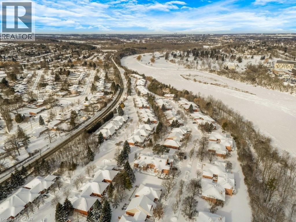 341 George Street N Unit# 4, Cambridge, Ontario  N1S 4X7 - Photo 39 - 40788716