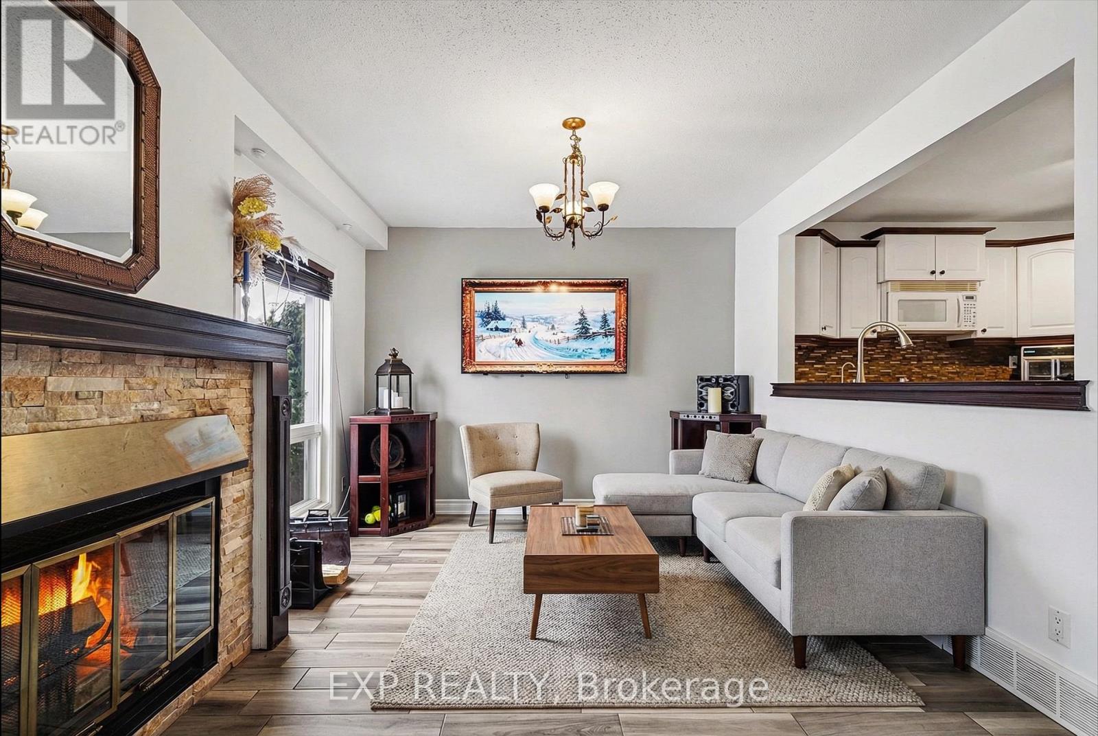 100 - 1145 D'erable Place, Ottawa, Ontario  K1C 5L5 - Photo 2 - X12749166