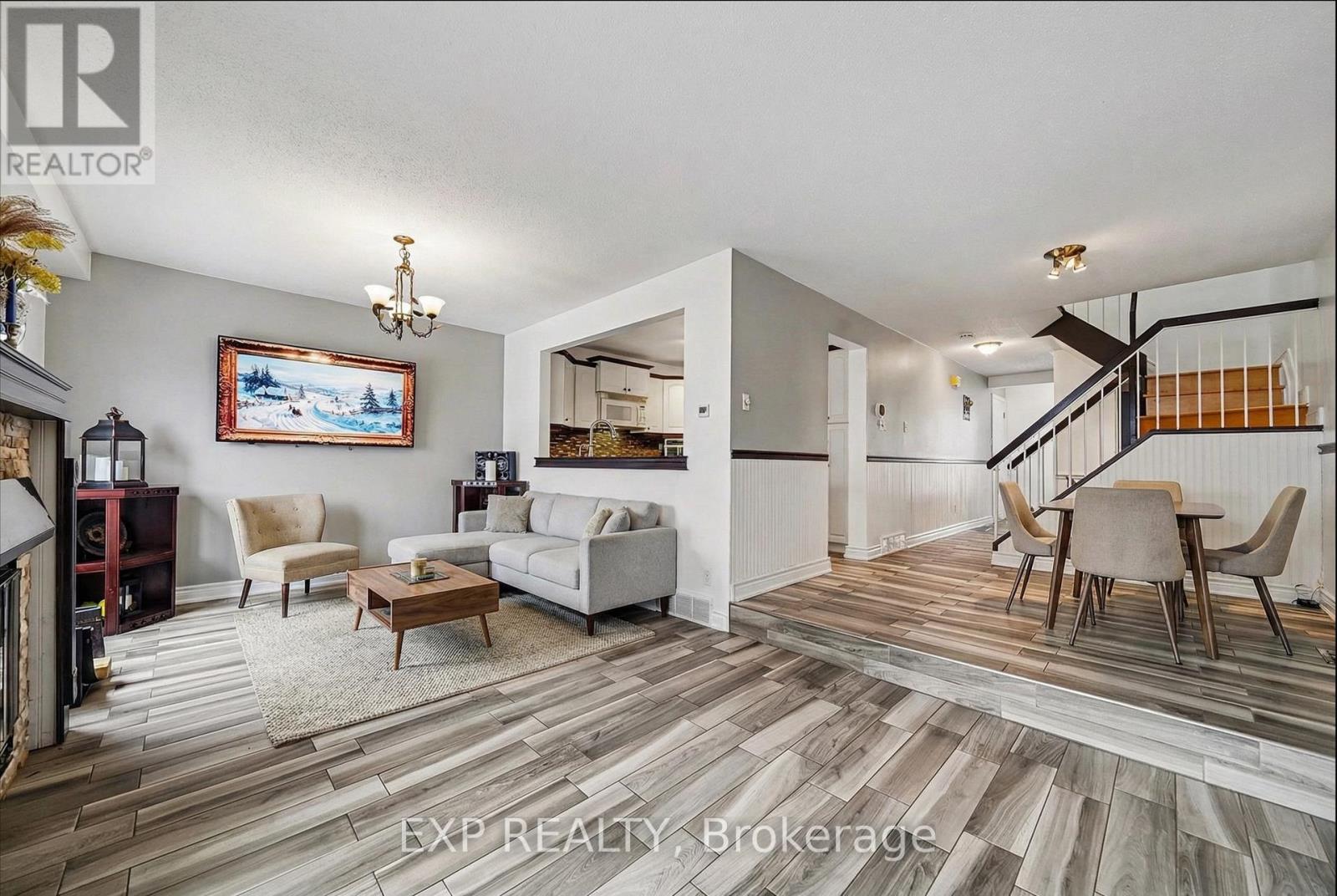 100 - 1145 D'erable Place, Ottawa, Ontario  K1C 5L5 - Photo 4 - X12749166