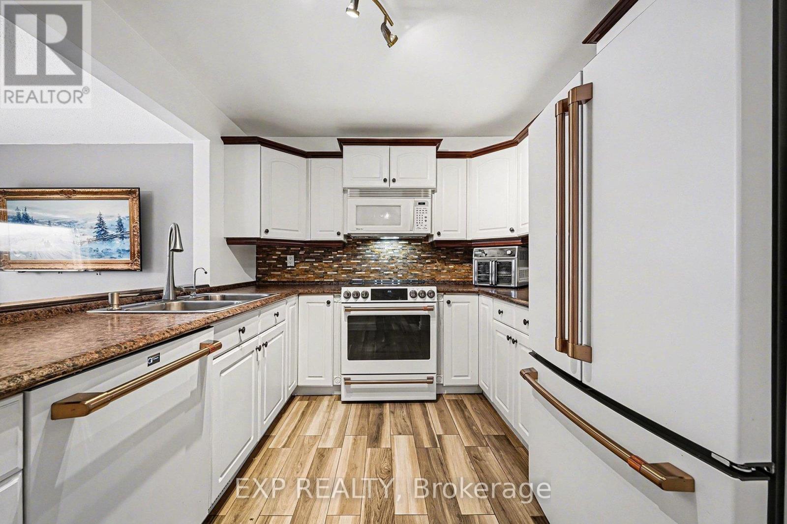 100 - 1145 D'erable Place, Ottawa, Ontario  K1C 5L5 - Photo 5 - X12749166