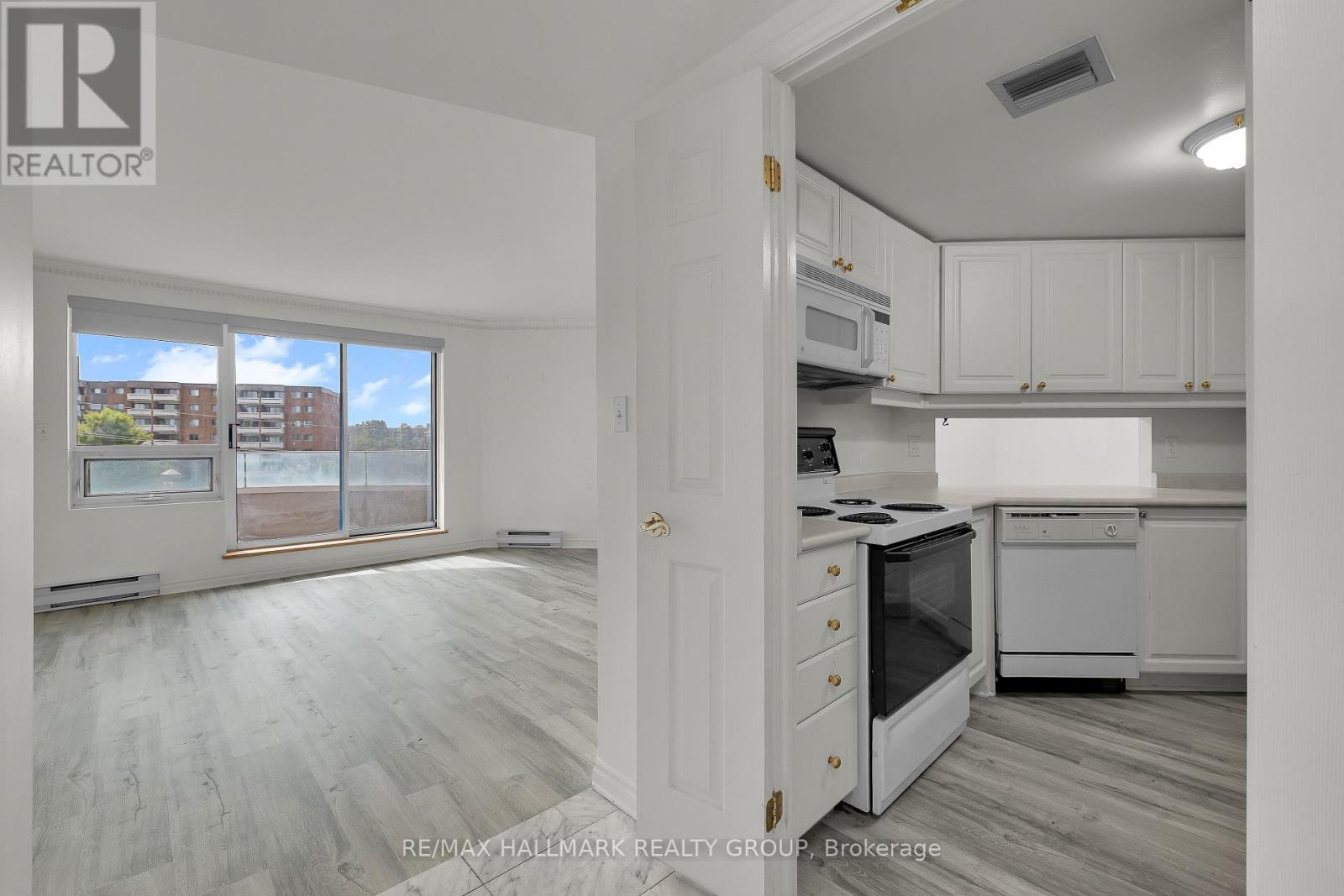 503 - 3105 Carling Avenue, Ottawa, Ontario  K2H 5A6 - Photo 7 - X12749268