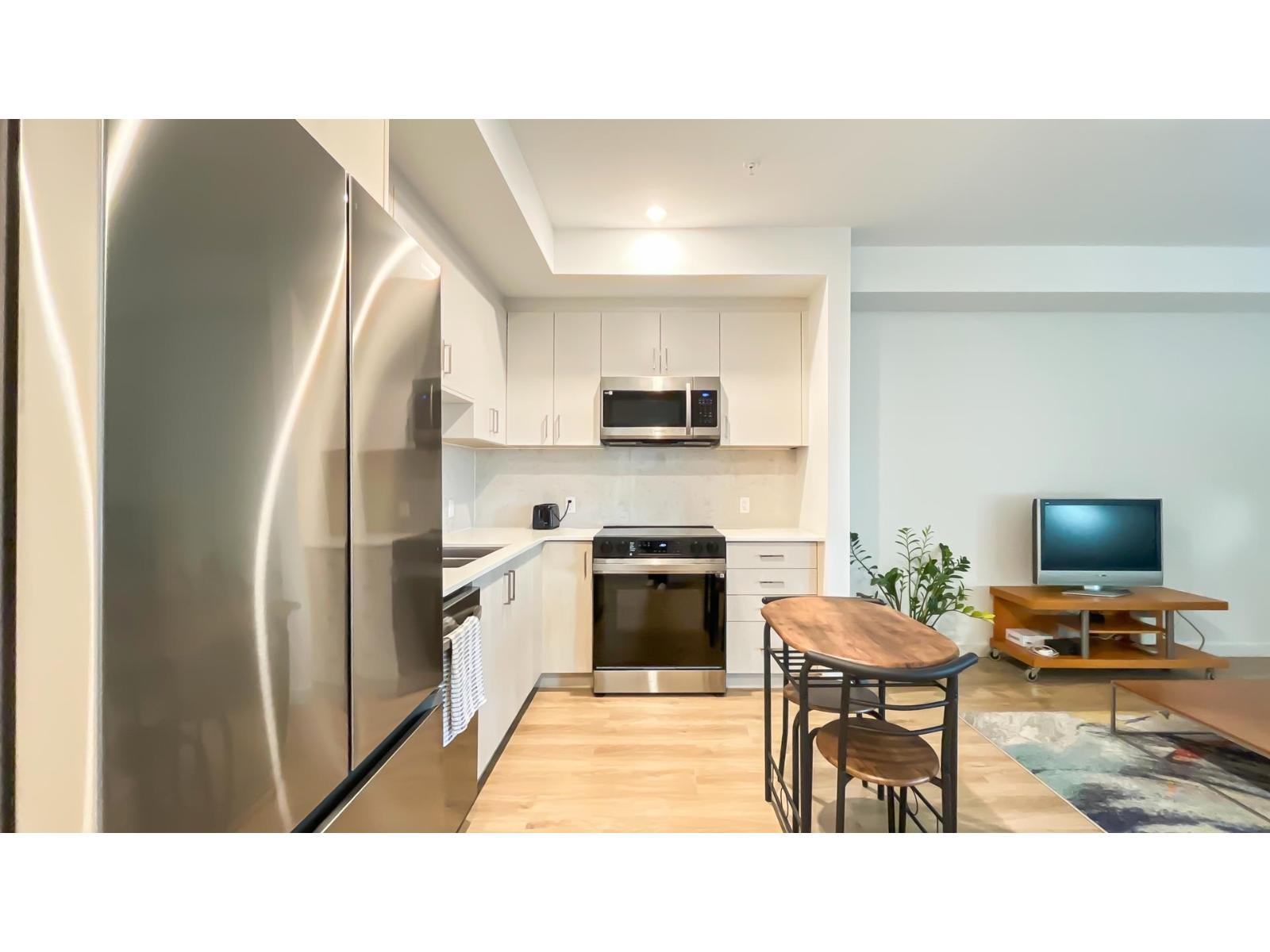 301 13858 108 Avenue, Surrey, British Columbia  V3T 0T8 - Photo 11 - R3085276