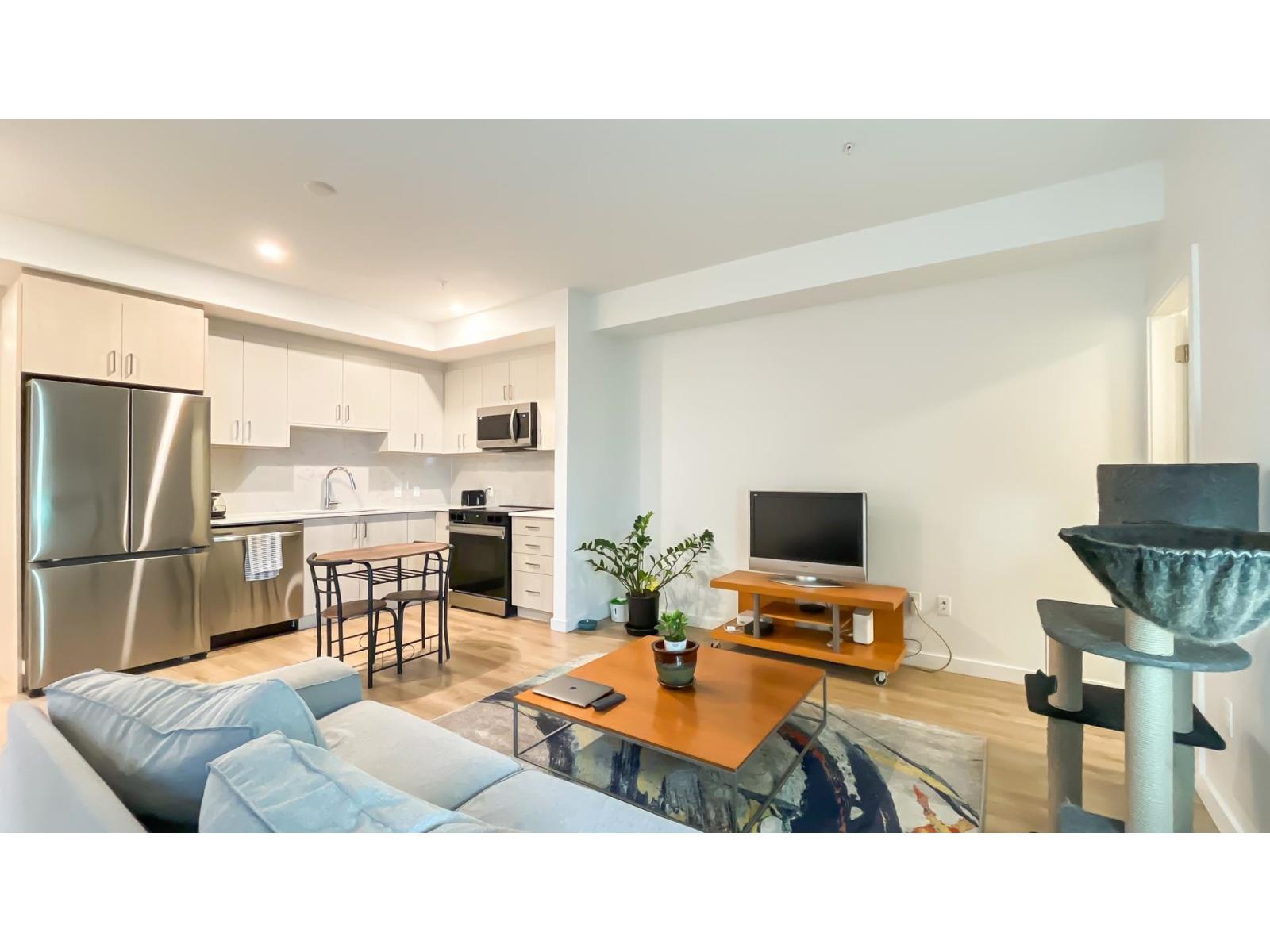 301 13858 108 Avenue, Surrey, British Columbia  V3T 0T8 - Photo 7 - R3085276