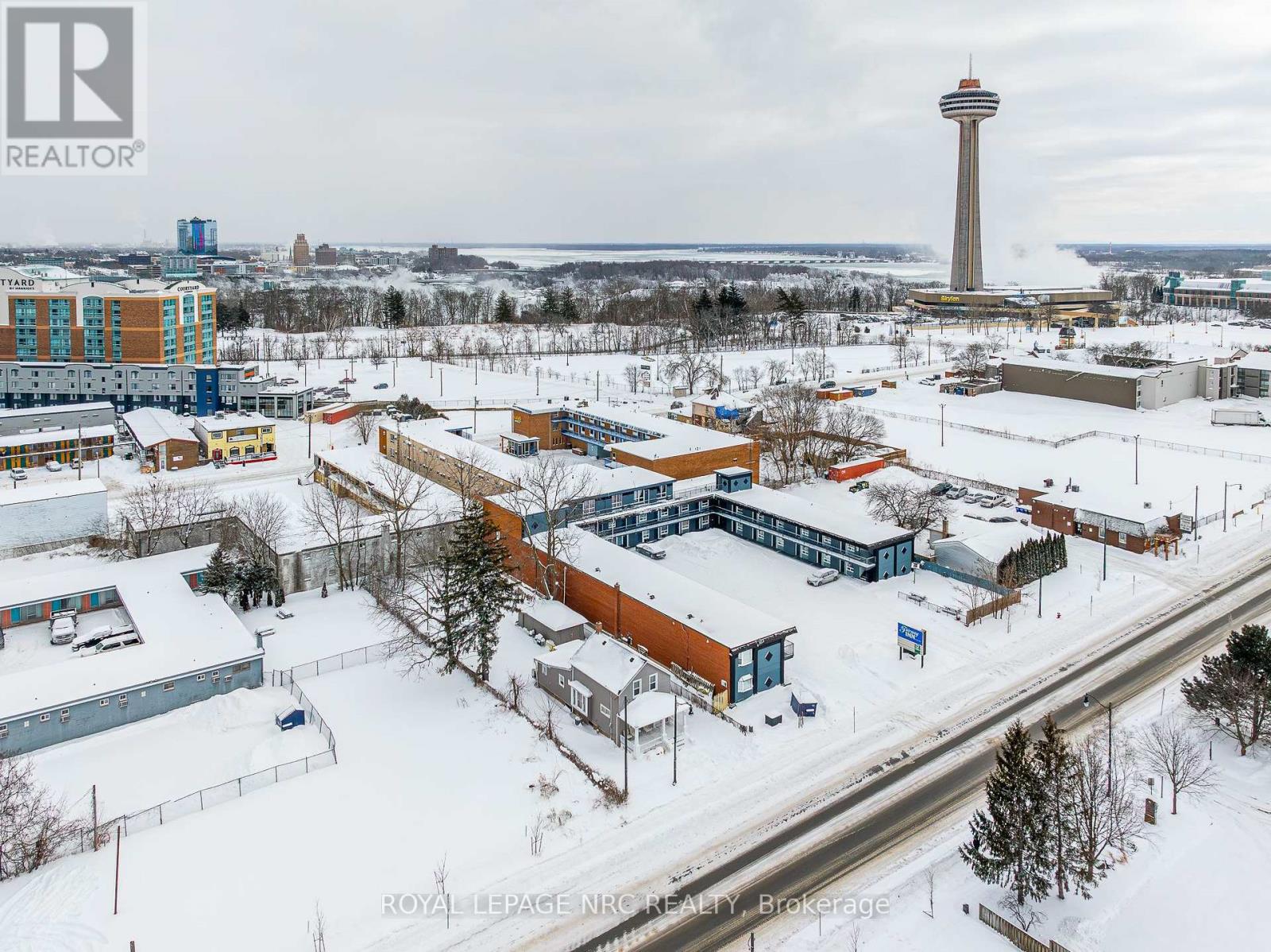 5930 Fallsview Avenue, Niagara Falls, Ontario  L2G 3V5 - Photo 10 - X12749254