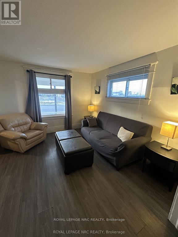 5930 Fallsview Avenue, Niagara Falls, Ontario  L2G 3V5 - Photo 18 - X12749254