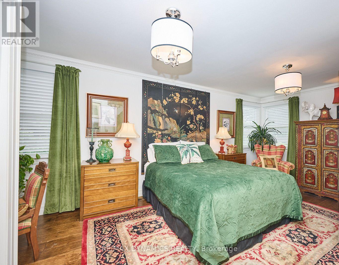 10 Thairs Avenue, St. Catharines, Ontario  L2R 6P1 - Photo 21 - X12749278