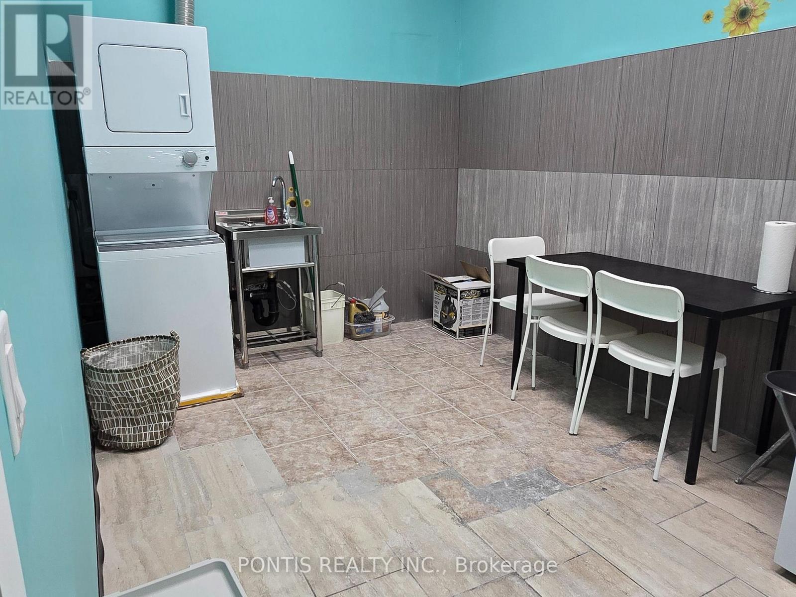 Unknown Address, ,     - Photo 9 - E12733166