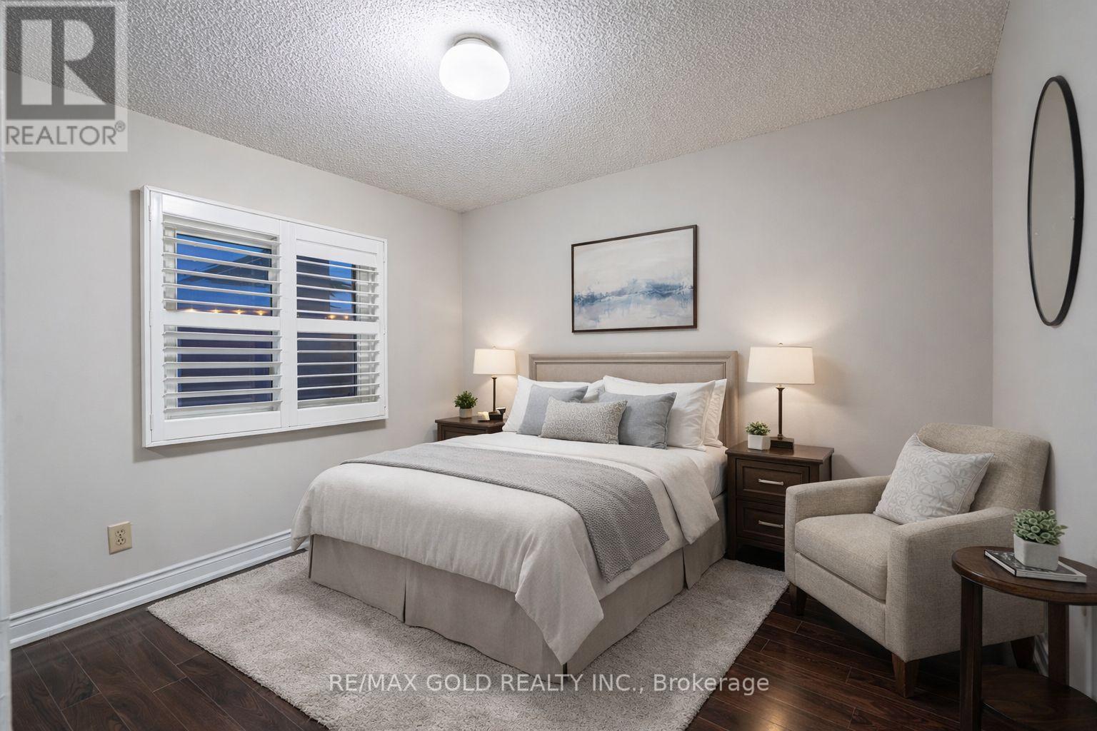 32 Heddon Court, Brampton, Ontario  L6Z 4H2 - Photo 17 - W12744872