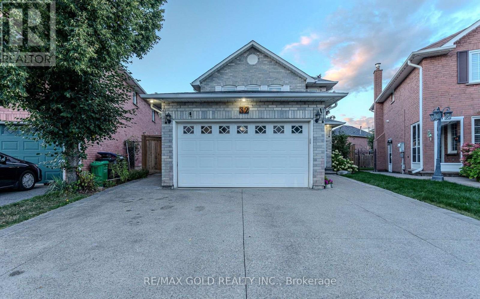 32 Heddon Court, Brampton, Ontario  L6Z 4H2 - Photo 40 - W12744872