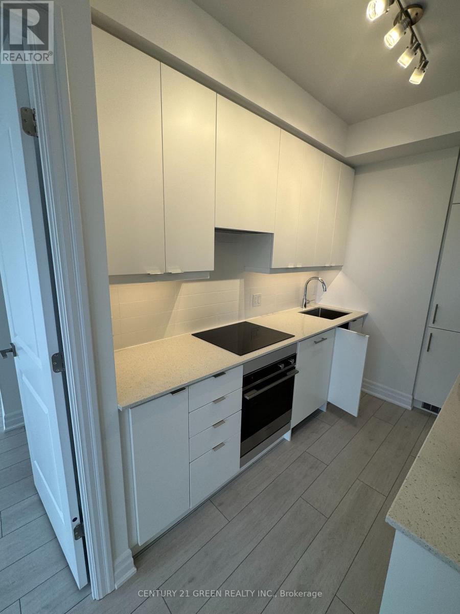 2211 - 30 Elm Drive, Mississauga, Ontario  L5B 0N6 - Photo 12 - W12747778