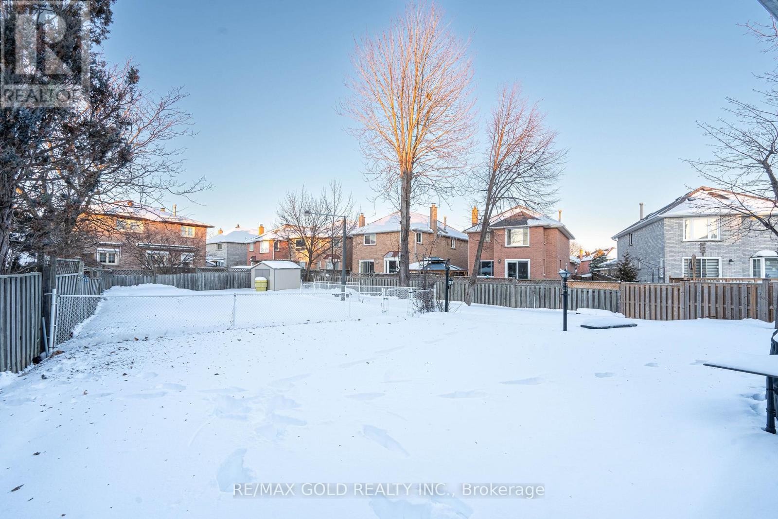 32 Heddon Court, Brampton, Ontario  L6Z 4H2 - Photo 36 - W12744872