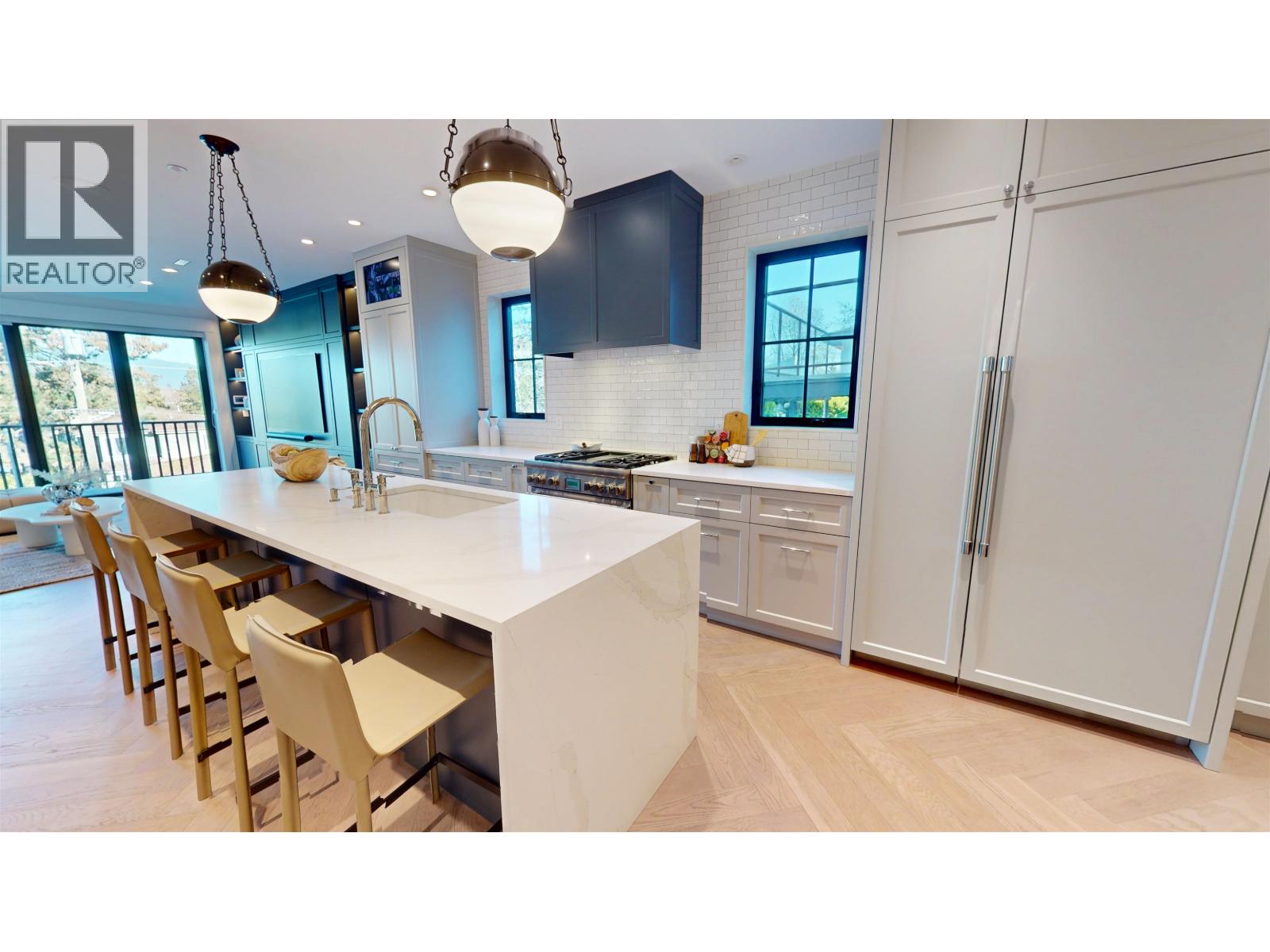 2173 Vanness Avenue, Vancouver, British Columbia  V5N 2M1 - Photo 6 - R3083142