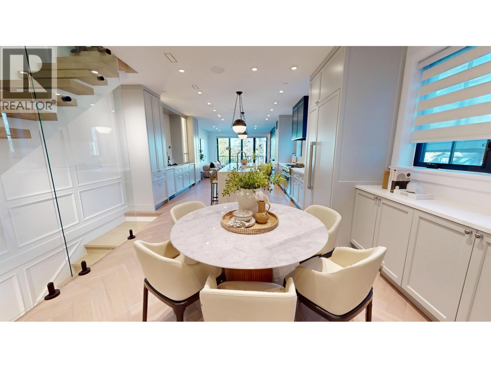 2173 Vanness Avenue, Vancouver, British Columbia  V5N 2M1 - Photo 8 - R3083142