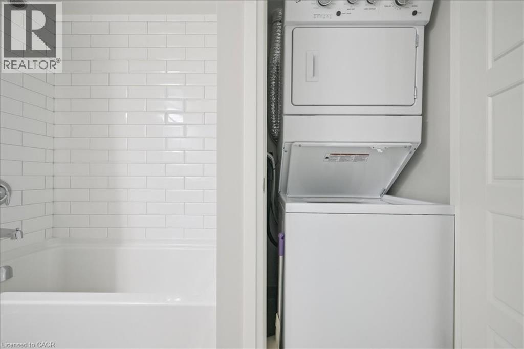 3006 William Cutmore Boulevard Unit# 220, Oakville, Ontario  L6H 8A4 - Photo 21 - 40800745