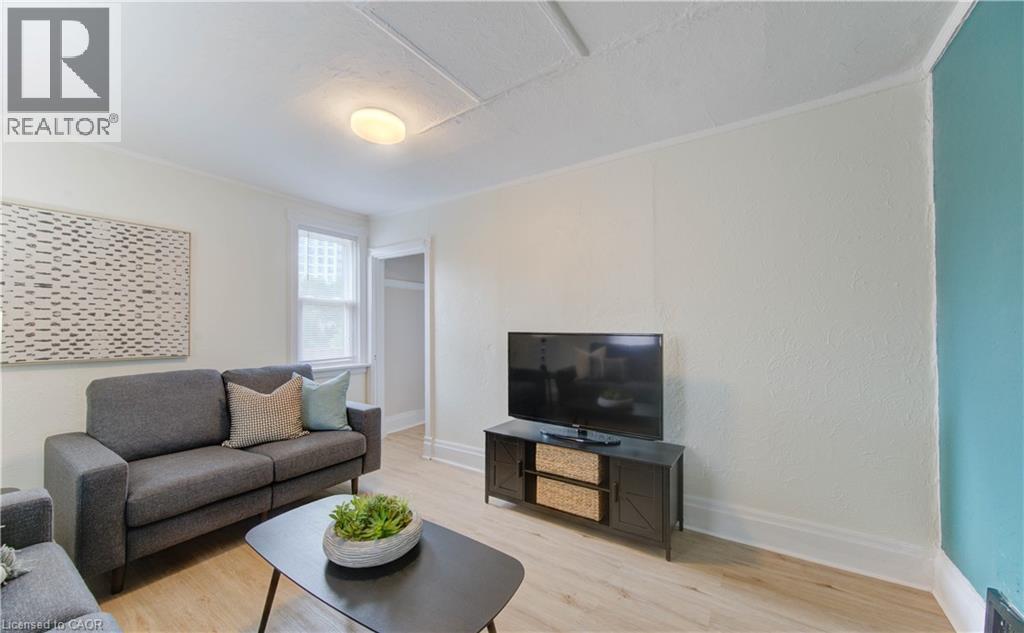 229 Lancaster Street E, Kitchener, Ontario  N2H 1N5 - Photo 7 - 40801885