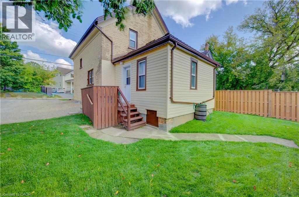 229 Lancaster Street E, Kitchener, Ontario  N2H 1N5 - Photo 23 - 40801885