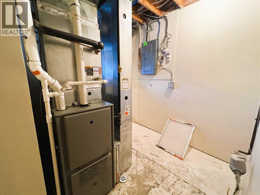 492 Hilton Crescent Ne, Medicine Hat, Alberta  T1C 1E5 - Photo 23 - A2281139