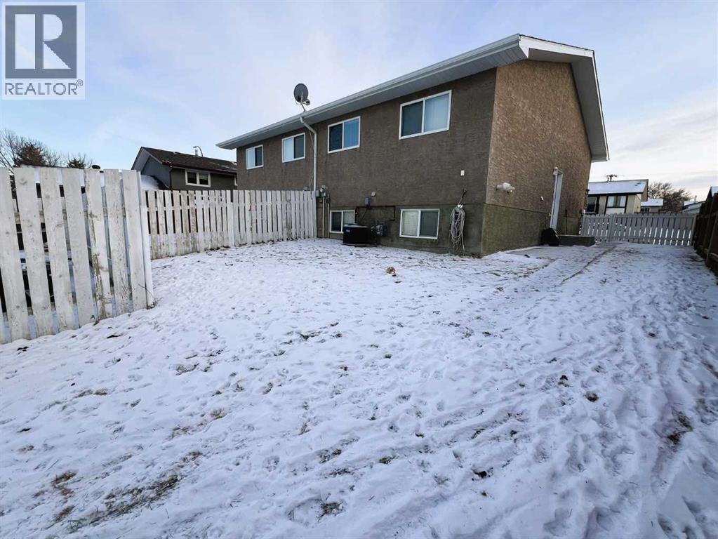 492 Hilton Crescent Ne, Medicine Hat, Alberta  T1C 1E5 - Photo 27 - A2281139