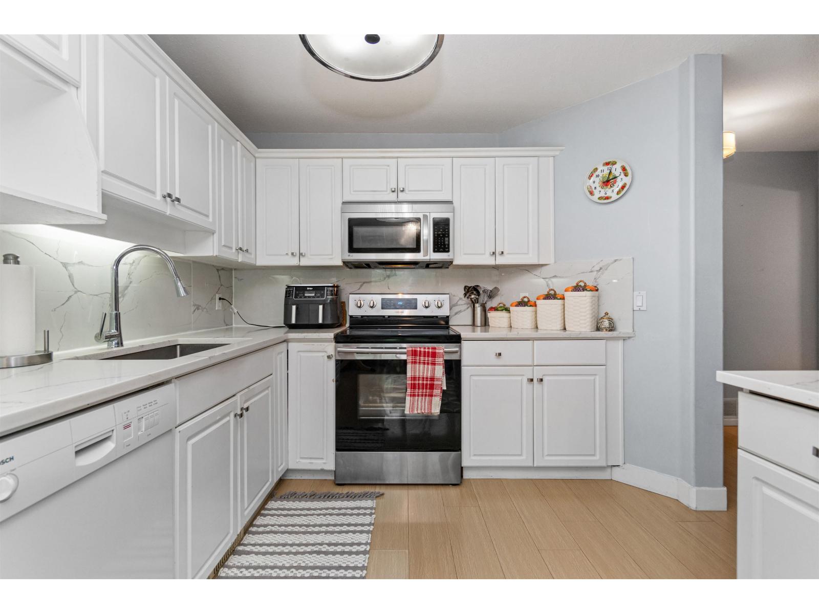 122 5765 Vedder Road, Garrison Crossing, Chilliwack, British Columbia  V2R 1C3 - Photo 12 - R3084657