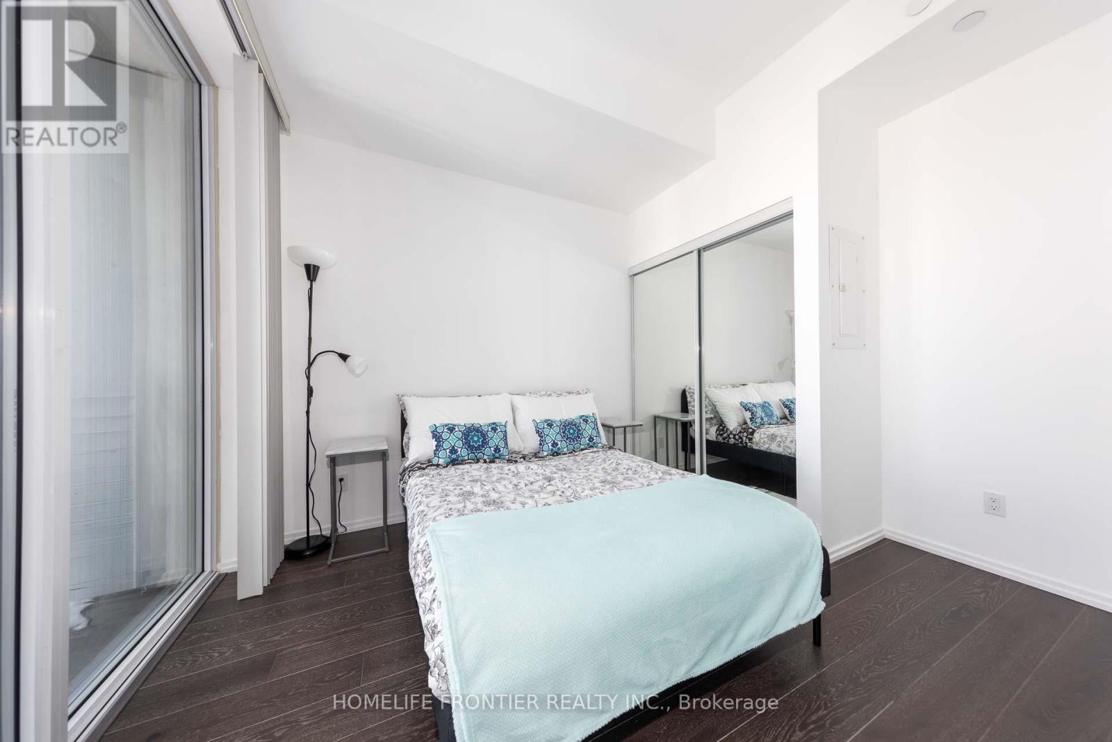 2009 - 68 Shuter Street, Toronto, Ontario  M5B 0B4 - Photo 18 - C12749236