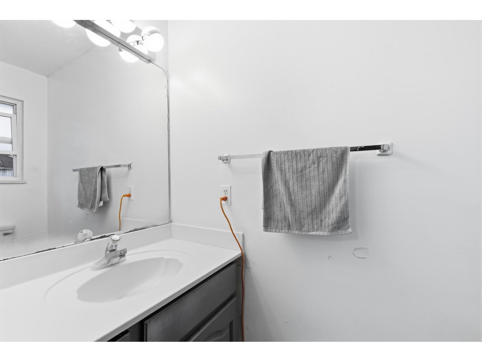 7076 122a Street, Surrey, British Columbia  V3W 4Z8 - Photo 19 - R3081676