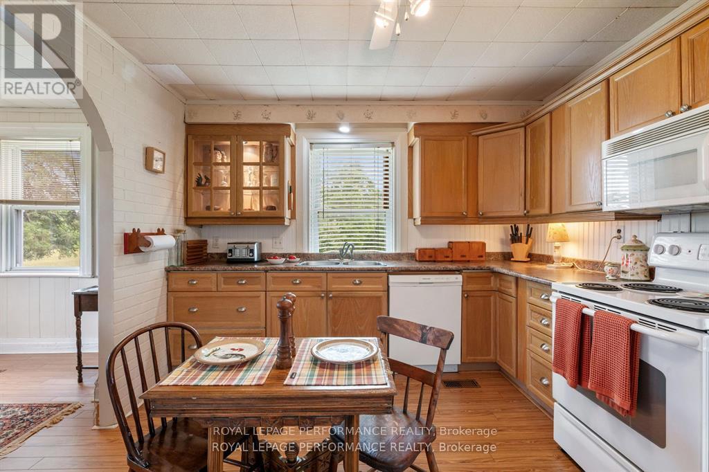 19970 Kenyon Concession 8 Road, North Glengarry, Ontario  K0C 1A0 - Photo 13 - X12749192