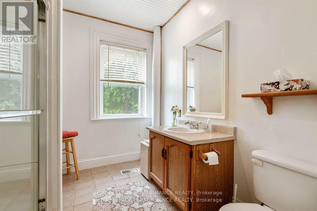 19970 Kenyon Concession 8 Road, North Glengarry, Ontario  K0C 1A0 - Photo 16 - X12749192