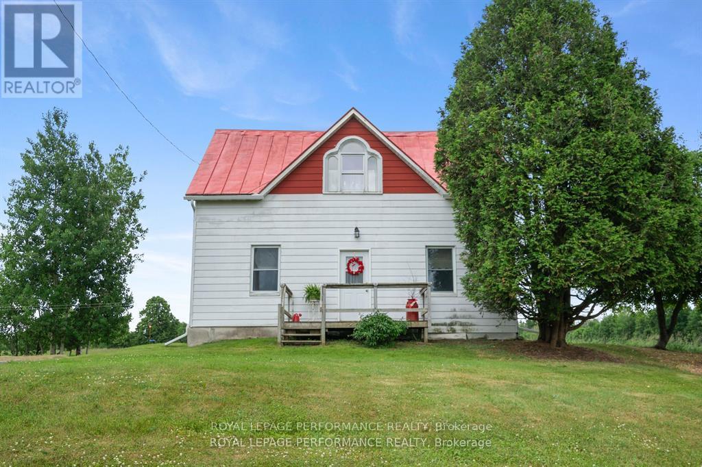 19970 Kenyon Concession 8 Road, North Glengarry, Ontario  K0C 1A0 - Photo 2 - X12749192