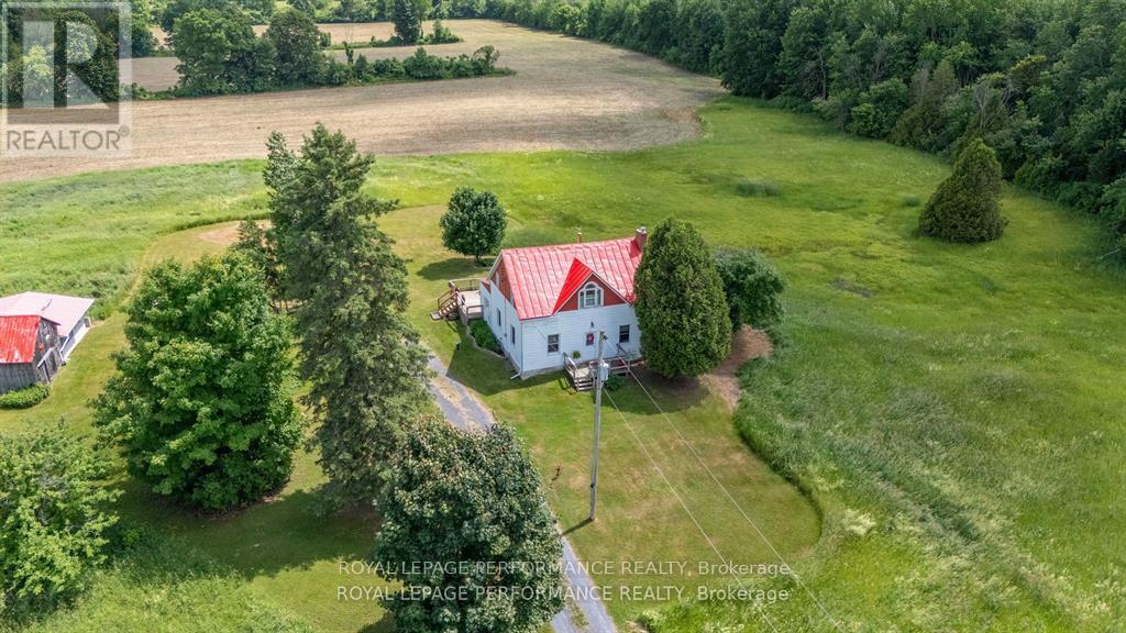 19970 Kenyon Concession 8 Road, North Glengarry, Ontario  K0C 1A0 - Photo 37 - X12749192