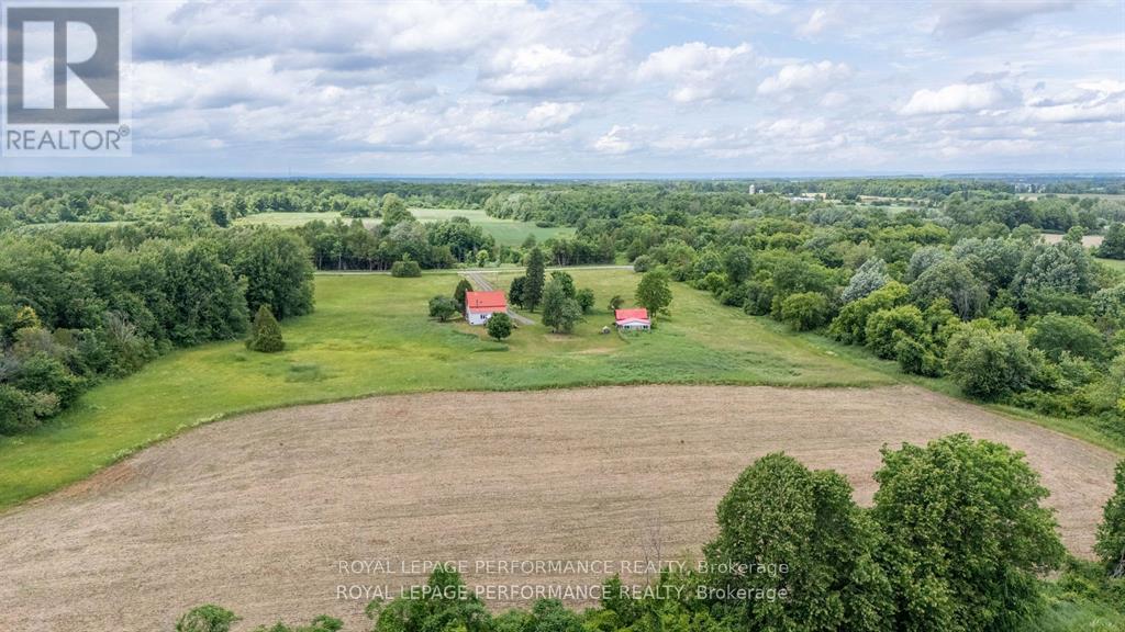 19970 Kenyon Concession 8 Road, North Glengarry, Ontario  K0C 1A0 - Photo 44 - X12749192