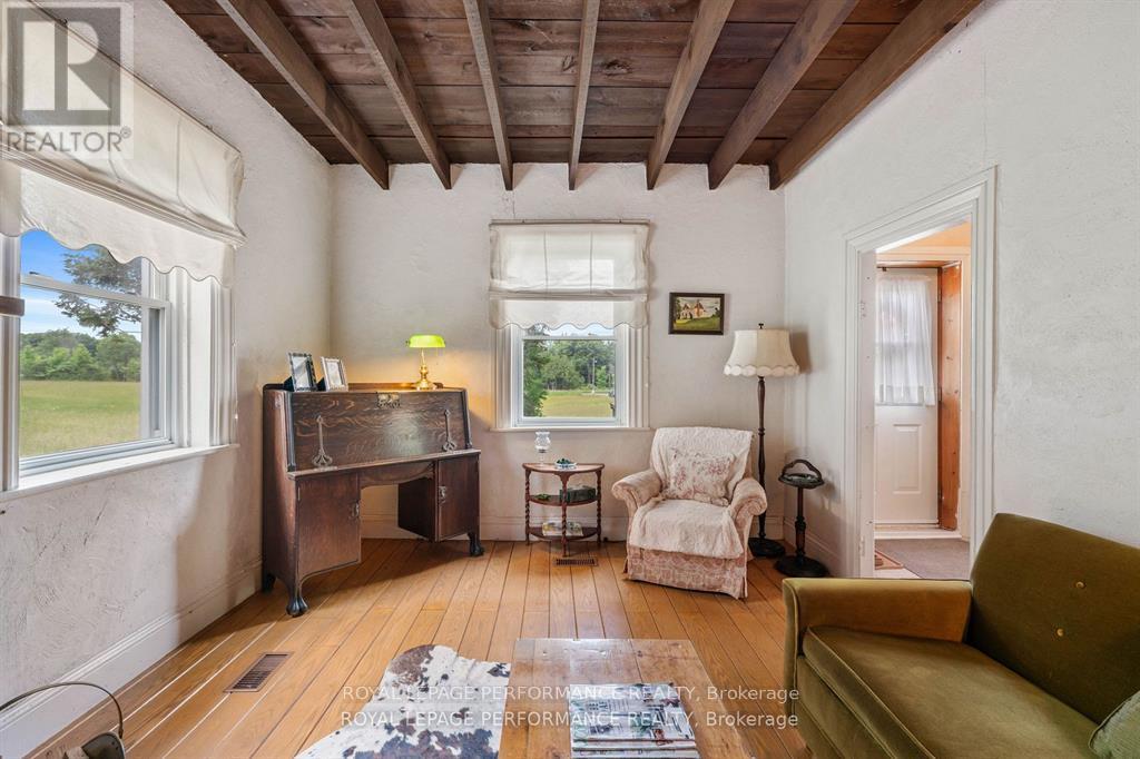 19970 Kenyon Concession 8 Road, North Glengarry, Ontario  K0C 1A0 - Photo 7 - X12749192