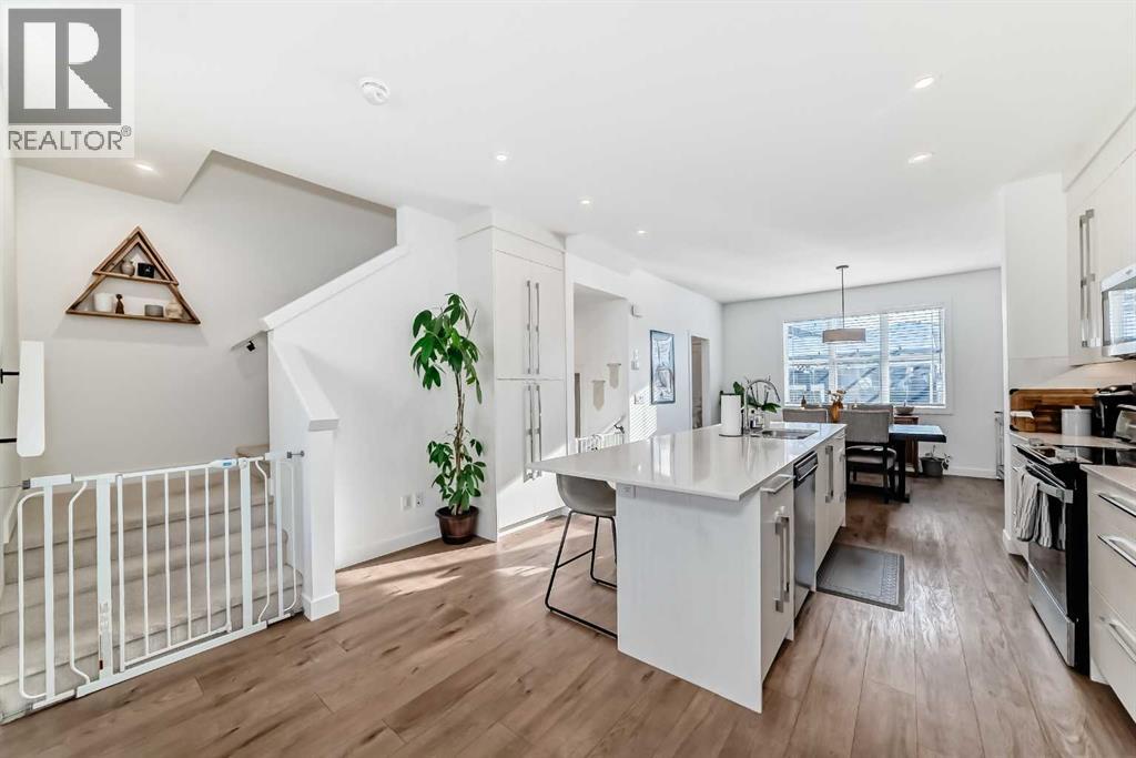 197 Dawson Way, Chestermere, Alberta  T1X 2R7 - Photo 6 - A2280575