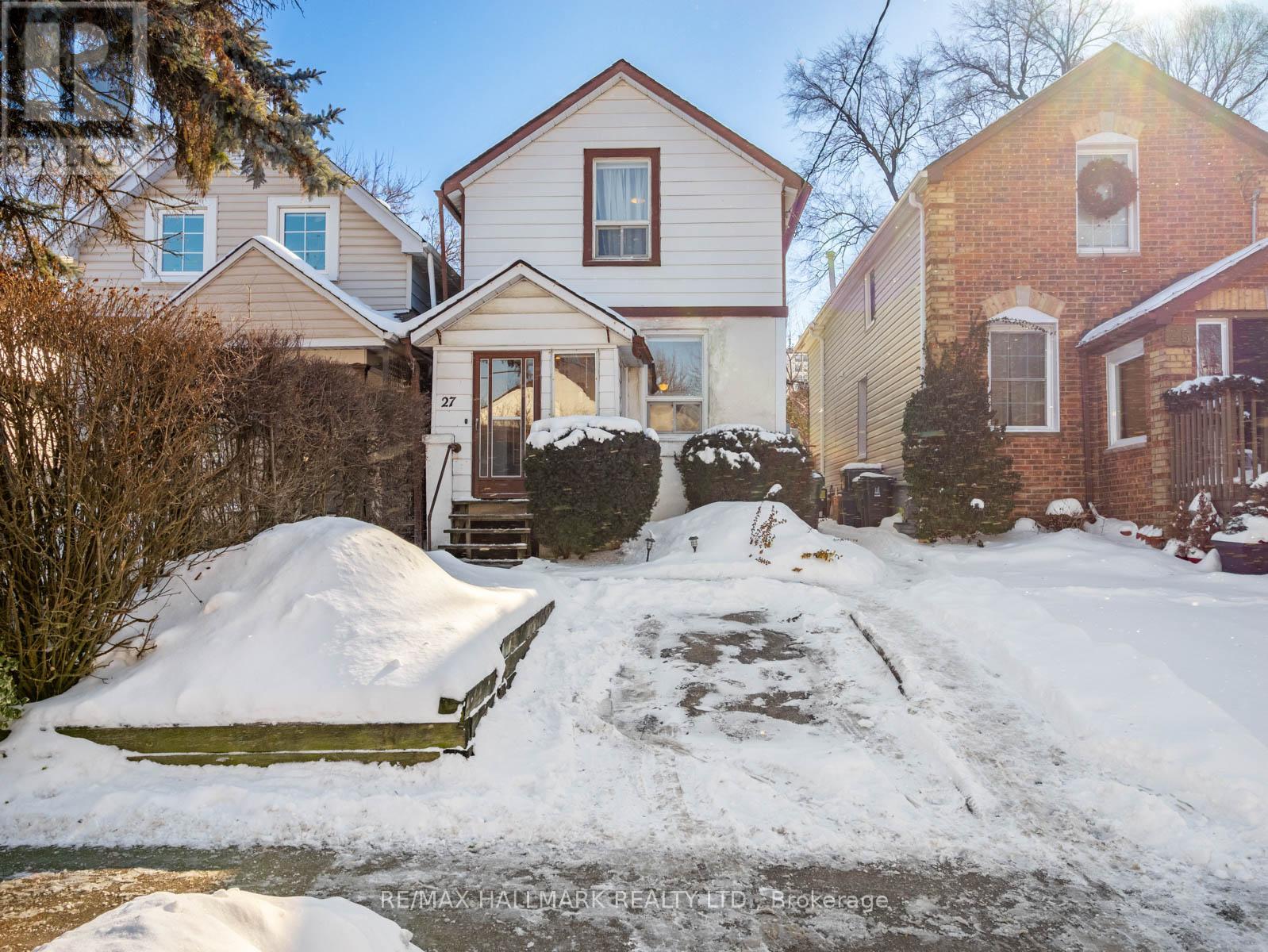 27 Winston Avenue, Toronto, Ontario  M1N 1W2 - Photo 2 - E12749272