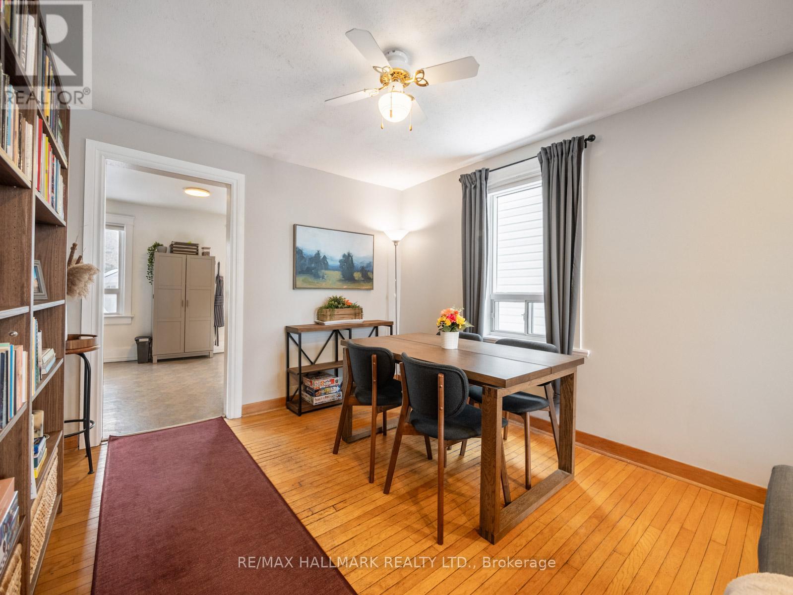 27 Winston Avenue, Toronto, Ontario  M1N 1W2 - Photo 6 - E12749272