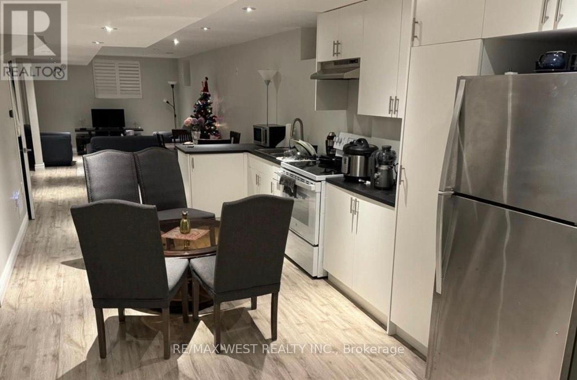 Bsmt - 82 Antique Drive, Richmond Hill, Ontario  L4E 4G3 - Photo 3 - N12749200