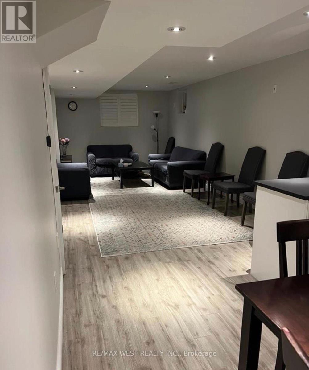 Bsmt - 82 Antique Drive, Richmond Hill, Ontario  L4E 4G3 - Photo 6 - N12749200