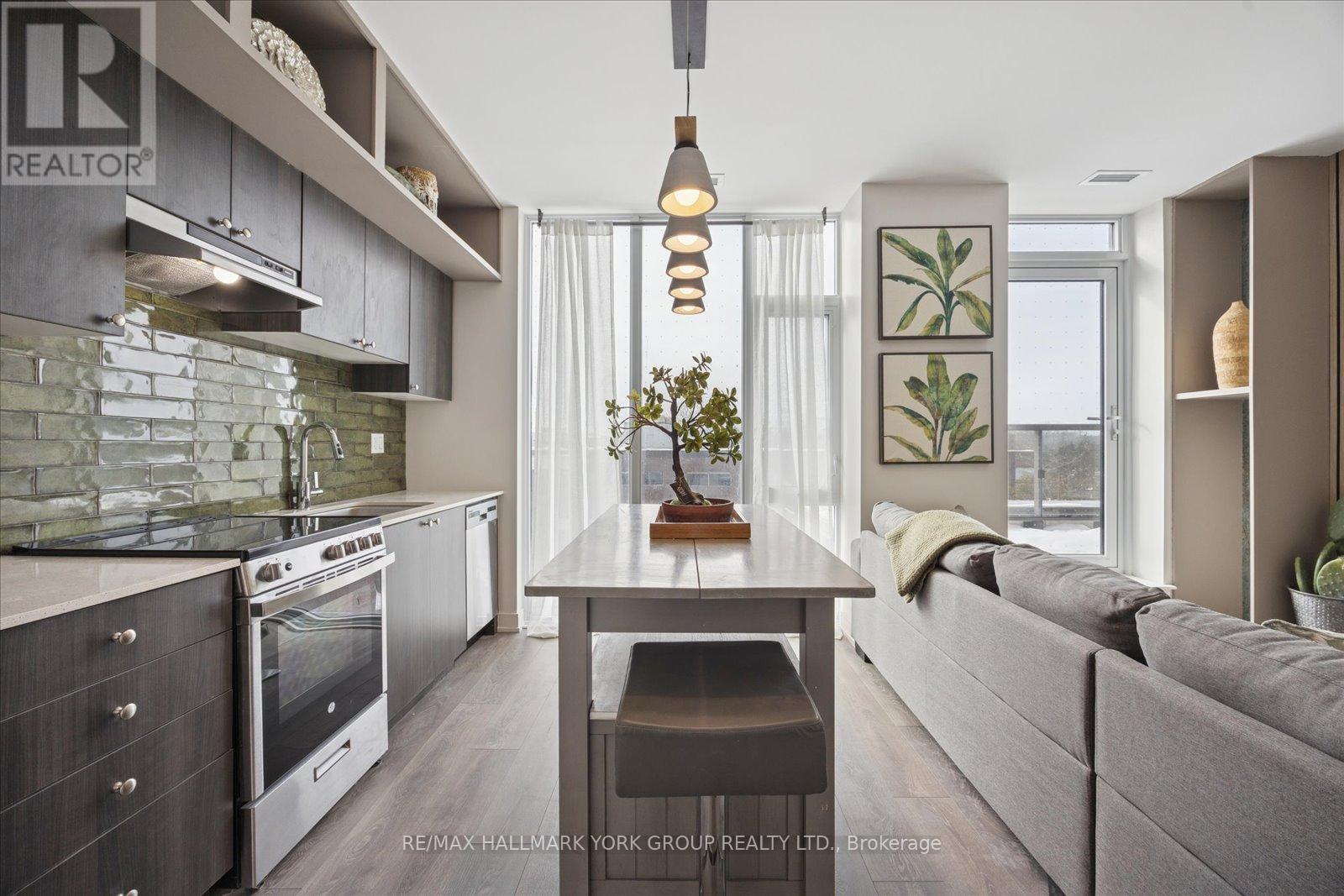 302 - 705 Davis Drive, Newmarket, Ontario  L3Y 0J1 - Photo 7 - N12749208