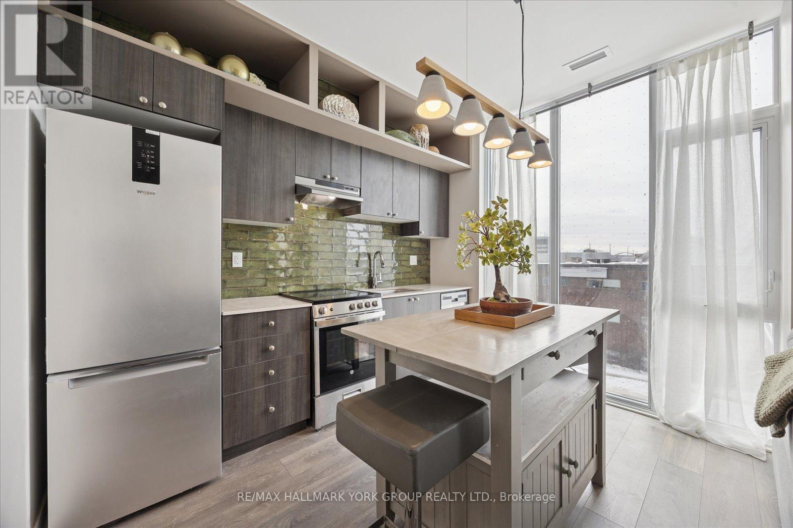 302 - 705 Davis Drive, Newmarket, Ontario  L3Y 0J1 - Photo 8 - N12749208