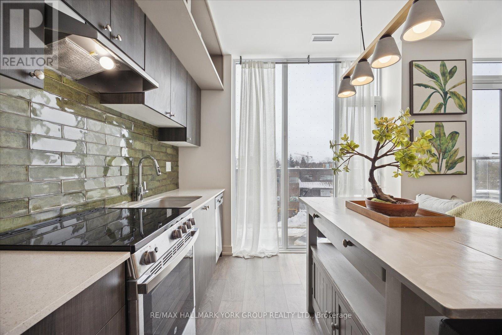 302 - 705 Davis Drive, Newmarket, Ontario  L3Y 0J1 - Photo 9 - N12749208